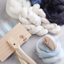 Ashford Introduction To Spinning Kit -The Woolery Store ASH ISKc 81840.1660593040