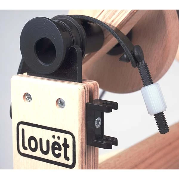 Louet S17 Spinning Wheel - Single Treadle(Louet S17 Spinning Wheel Single Treadle) 3 Louet S17 Spinning Wheel - Single Treadle(Louet S17 Spinning Wheel Single Treadle) - Image 3